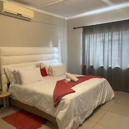 Ethithiya Boutique Guesthouse Βίντχουκ Εξωτερικό φωτογραφία