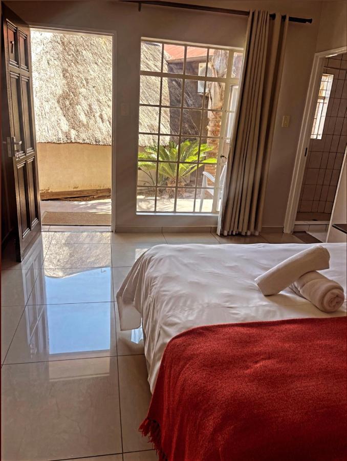 Ethithiya Boutique Guesthouse Βίντχουκ Εξωτερικό φωτογραφία