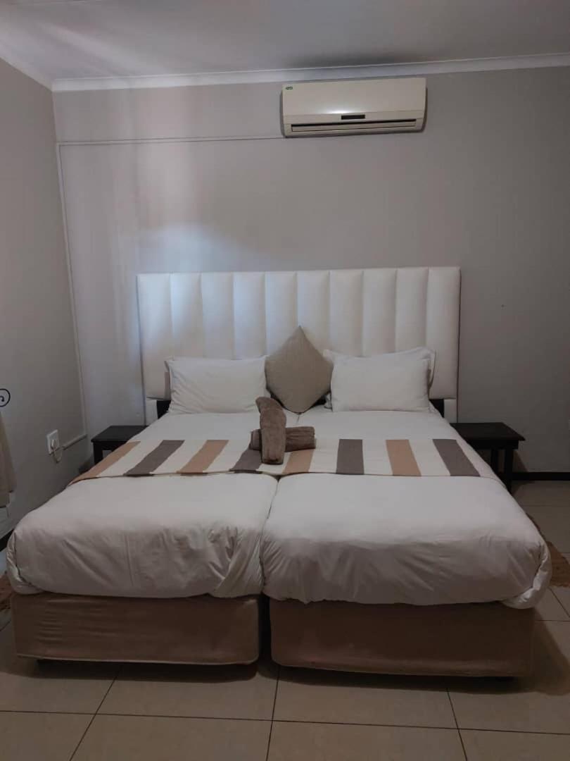 Ethithiya Boutique Guesthouse Βίντχουκ Εξωτερικό φωτογραφία