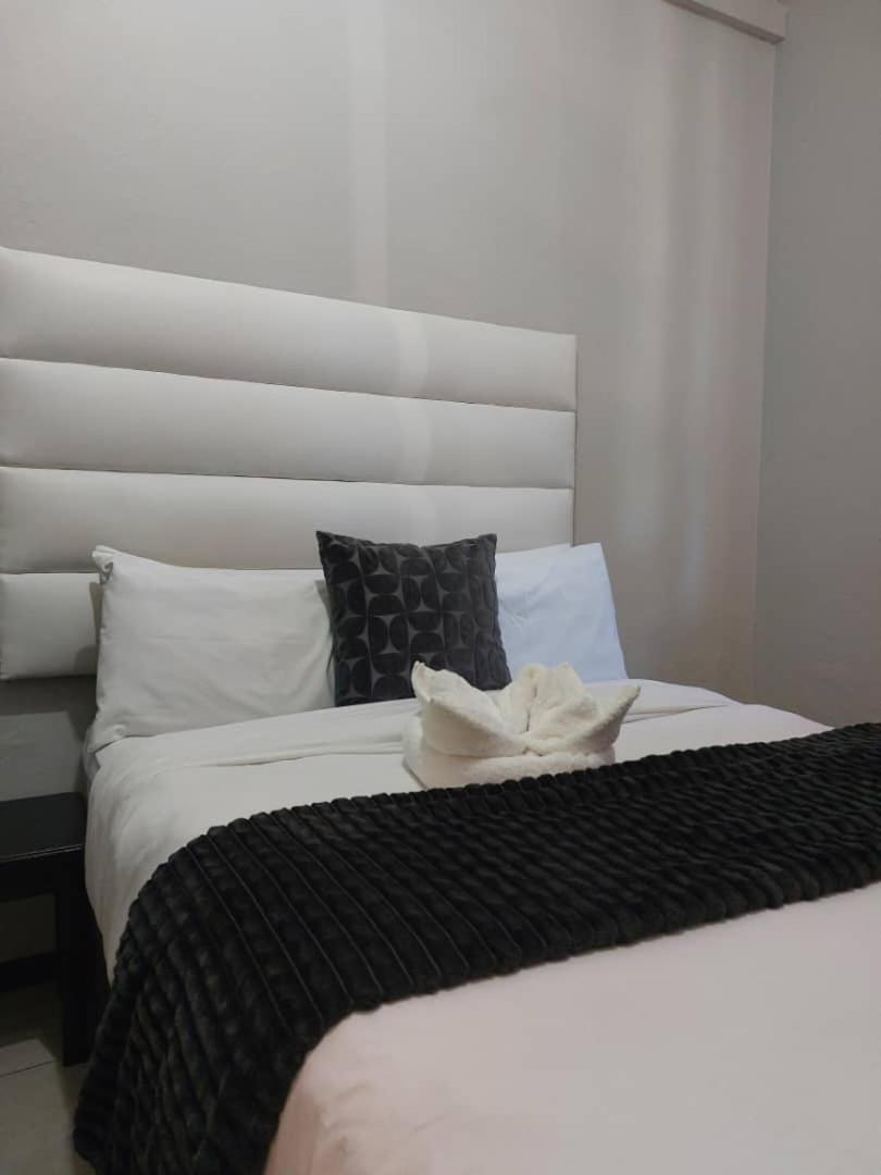 Ethithiya Boutique Guesthouse Βίντχουκ Εξωτερικό φωτογραφία