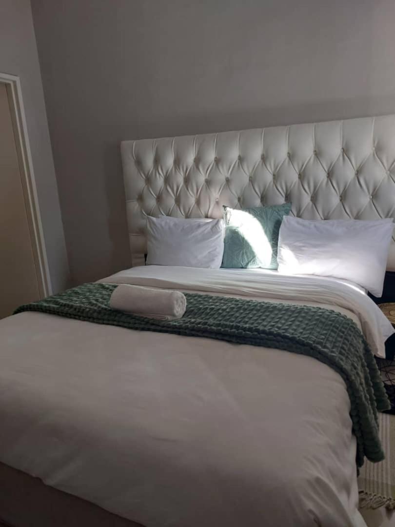 Ethithiya Boutique Guesthouse Βίντχουκ Εξωτερικό φωτογραφία