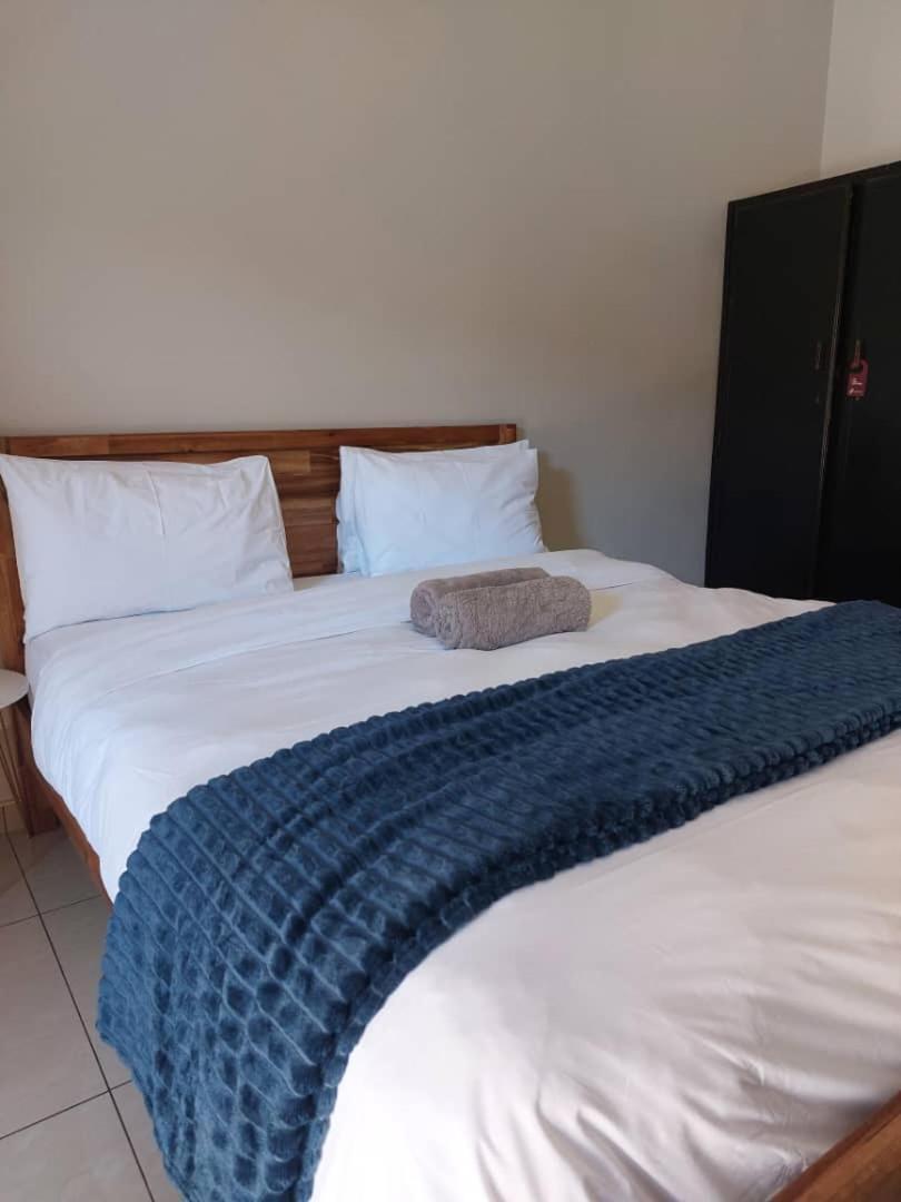Ethithiya Boutique Guesthouse Βίντχουκ Εξωτερικό φωτογραφία