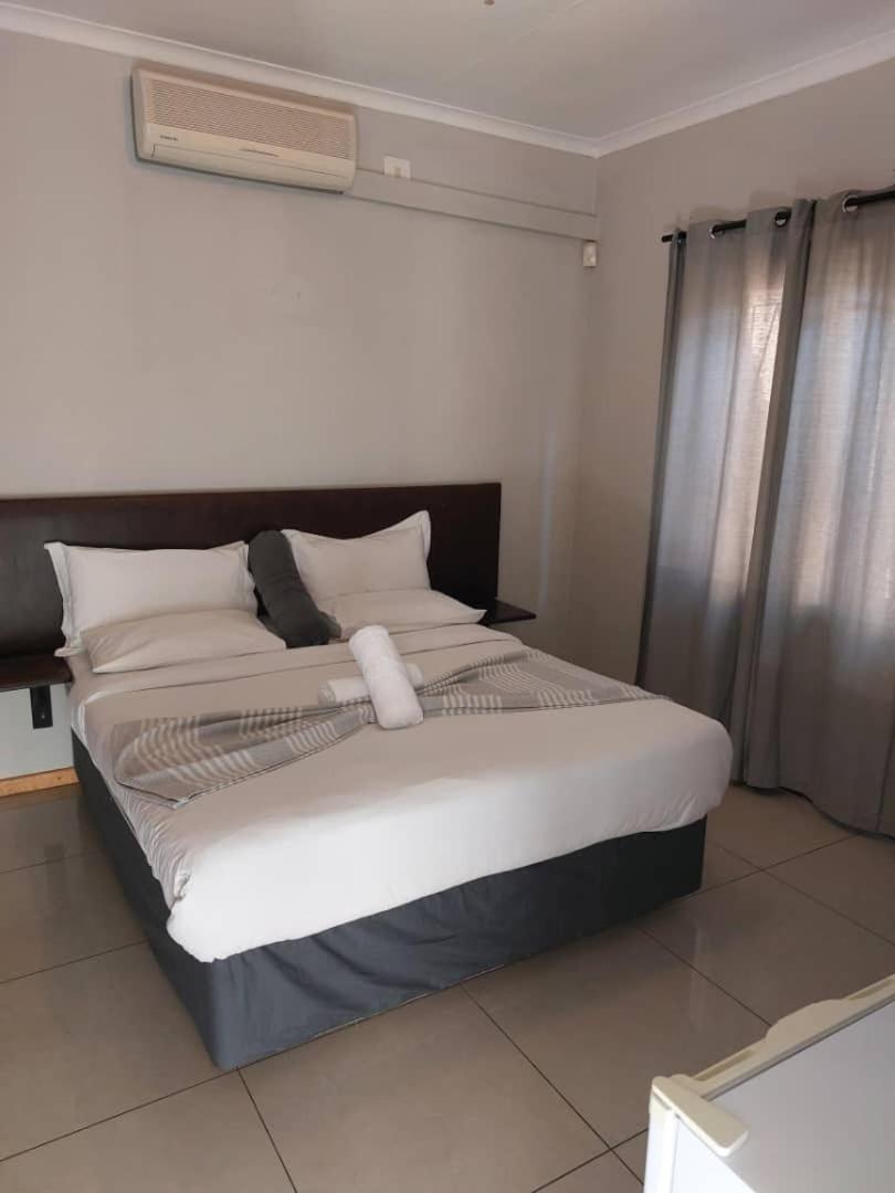 Ethithiya Boutique Guesthouse Βίντχουκ Εξωτερικό φωτογραφία