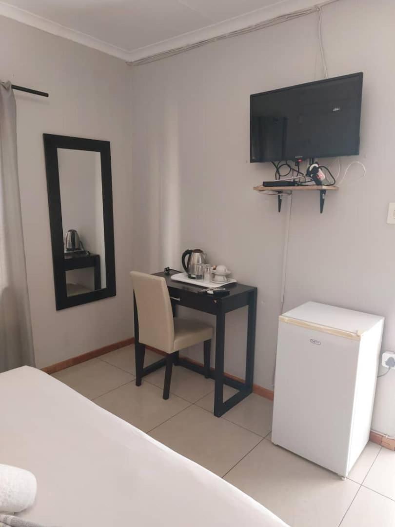 Ethithiya Boutique Guesthouse Βίντχουκ Εξωτερικό φωτογραφία
